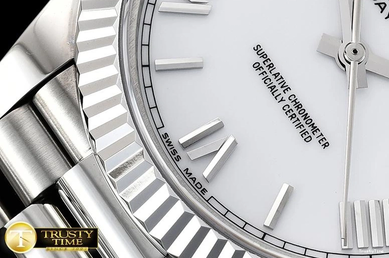 0112 Breathable RDD0218B – DayDate 40mm 689